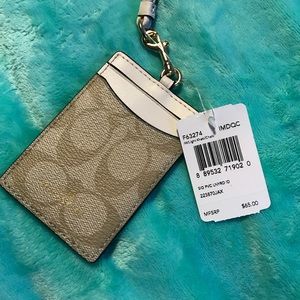 Coach Accessories - 🎉🎉FINAL PRICE DROP🎉🎉$ FIRM COACH LANYARD NWT Coach Accessories - 🎉🎉FINAL PRICE DROP🎉🎉$ FIRM COACH LANYARD NWT